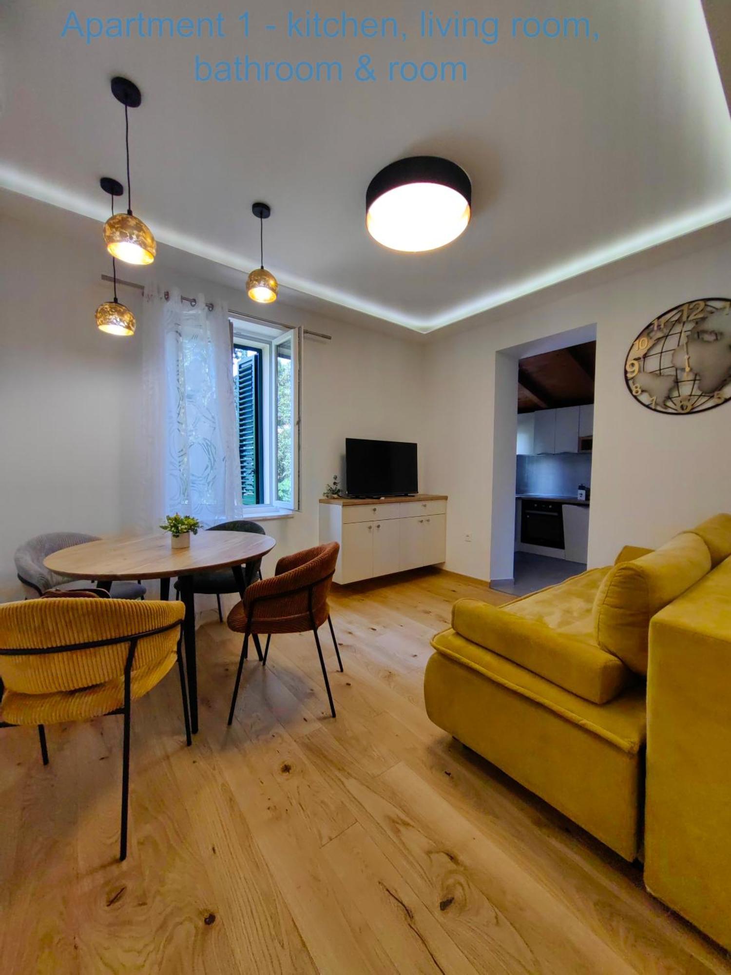 Relax And Enjoy Apartments Split Eksteriør billede